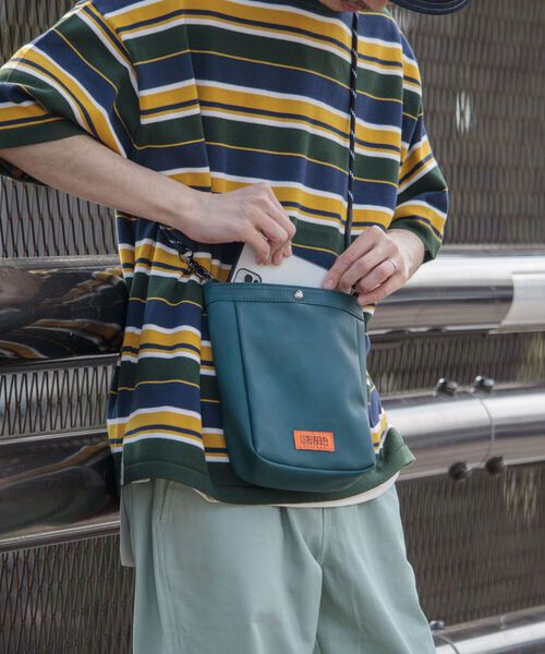 UNIVERSAL OVERALL（ユニバーサルオーバーオール）の「【UNIVERSAL OVERALL/ユニバーサルオーバーオール 】ザイルショルダー（ショルダーバッグ・メンズ・ブラック/ベージュ/ブルー・FREE）」の22枚目の写真