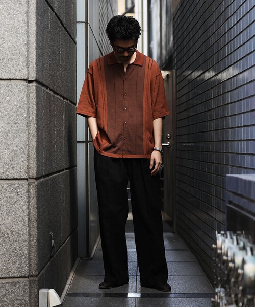 FREAK'S STORE（フリークスストア）の「限定展開 MACOBER×FREAK'S STORE/マコバー 別注 ワイドシルエット 2タックスラックス/デニム（スラックス・メンズ・ブラック/ネイビー/オフホワイト/オリーブ/ダークインディゴブルー・SMALL/MEDIUM/LARGE）」の10枚目の写真