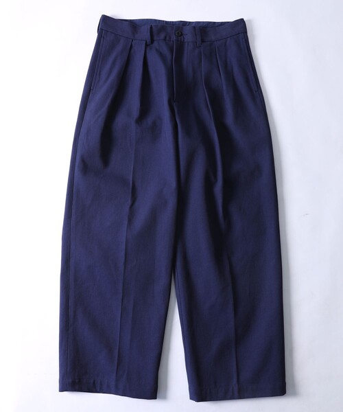 FREAK'S STORE（フリークスストア）の「限定展開 MACOBER×FREAK'S STORE/マコバー 別注 ワイドシルエット 2タックスラックス/デニム（スラックス・メンズ・ブラック/ネイビー/オフホワイト/オリーブ/ダークインディゴブルー・SMALL/MEDIUM/LARGE）」の13枚目の写真