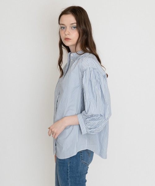 Levi's(リーバイス)の「ブラウスシャツ GOLDSTONE COUNTRY BLUE(シャツ/ブラウス・レディース・ブルー・S/M/XS)」の2枚目の写真