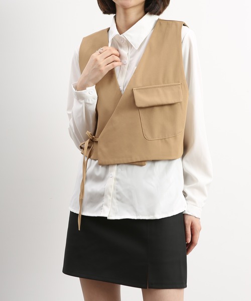 MAISON DE THERESE(メゾン ド テレーズ)の「デザインスーツベスト(ベスト・レディース・ブラック/ベージュ・MEDIUM/SMALL/LARGE)」の9枚目の写真