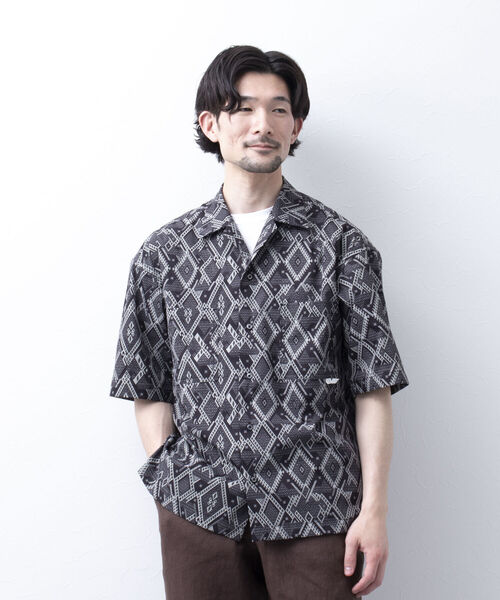 NOLLEY'S goodman(ノーリーズグッドマン)の「【WORK ABOUT/ワークアバウト】VACANCE SHIRT 総柄プリントシャツ アロハシャツ(シャツ/ブラウス・メンズ・ブルー系その他5/ブルー系その他7/ブラウン/ブラック×グレー・LARGE/MEDIUM)」の16枚目の写真