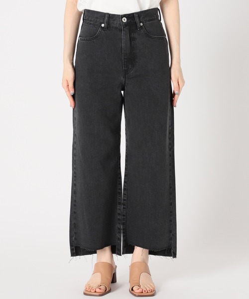 Spick & Span（スピックアンドスパン）の「【5 1/2】WIDE CROPPED DENIM PANTS（デニムパンツ・レディース・ブラック/ブルー・26/27/28/29）」の15枚目の写真