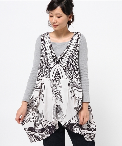 チャイハネ（チャイハネ）の「【チャイハネ】線描き風エスニックプリントトップス（シャツ/ブラウス・レディース・オフホワイト/ブラック/カーキ/ターコイズブルー・FREE）」の17枚目の写真