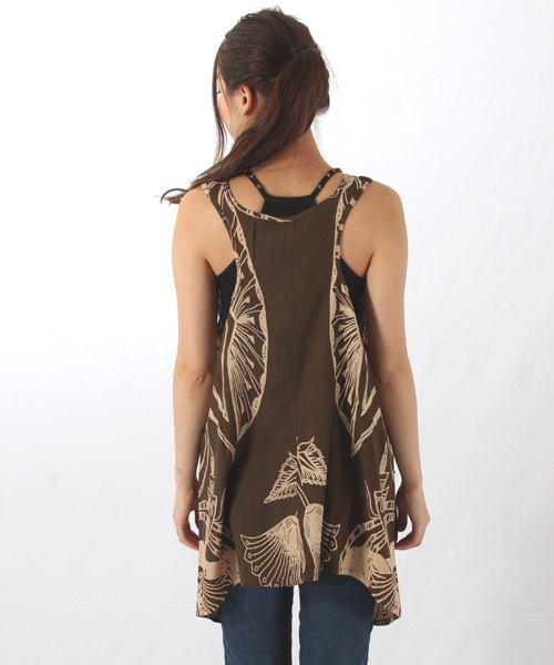 チャイハネ（チャイハネ）の「【チャイハネ】線描き風エスニックプリントトップス（シャツ/ブラウス・レディース・オフホワイト/ブラック/カーキ/ターコイズブルー・FREE）」の13枚目の写真