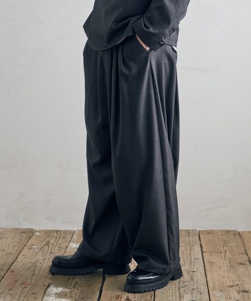 DOOPZ(ドープス)の「タックハカマパンツ(その他パンツ・メンズ・チャコールグレー/ブラウン・SMALL/MEDIUM/LARGE)」の6枚目の写真