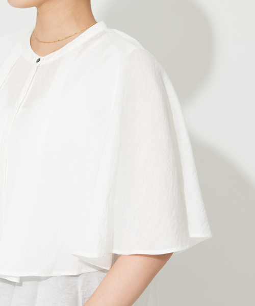 NOMINE（ノミネ）の「【襟取り外し可能】リネンライク3WAYボリュームカラーブラウス（シャツ/ブラウス・レディース・グレイッシュブルー/ブラック/ホワイト/グリーン・フリー）」の8枚目の写真