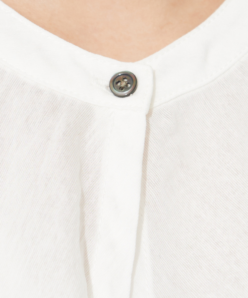 NOMINE（ノミネ）の「【襟取り外し可能】リネンライク3WAYボリュームカラーブラウス（シャツ/ブラウス・レディース・グレイッシュブルー/ブラック/ホワイト/グリーン・フリー）」の22枚目の写真