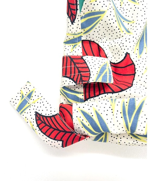 moyan ecri（モヤン エクリ）の「<moyan ecri>総柄ユニセックス2WAYハーフパンツ【アフリカンファブリック】（その他パンツ・メンズ・ライトブルー/ホワイト×レッド・FREE）」の11枚目の写真