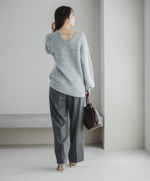 Andemiu（アンデミュウ）の「セットバッククロスパンプス162126（パンプス・レディース・グレー/ブラック/アイボリー/ライトグレー・S/M/L）」の8枚目の写真