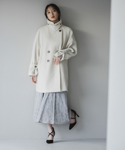 Andemiu（アンデミュウ）の「セットバッククロスパンプス162126（パンプス・レディース・グレー/ブラック/アイボリー/ライトグレー・S/M/L）」の14枚目の写真