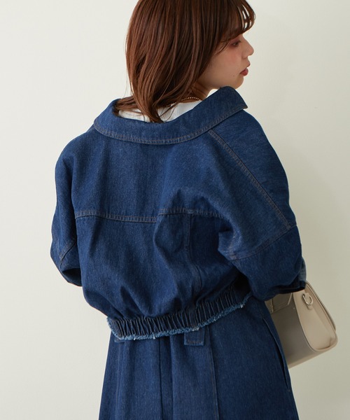 natural couture（ナチュラルクチュール）の「2022AW/セットアップ着用可/他にないデザインと絶妙なバランス バックギャザーショートGジャン（デニムジャケット・レディース・ブラック/インディゴブルー/ブラウン・FREE）」の8枚目の写真