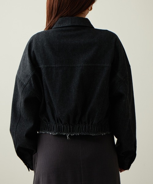 natural couture（ナチュラルクチュール）の「2022AW/セットアップ着用可/他にないデザインと絶妙なバランス バックギャザーショートGジャン（デニムジャケット・レディース・ブラック/インディゴブルー/ブラウン・FREE）」の19枚目の写真