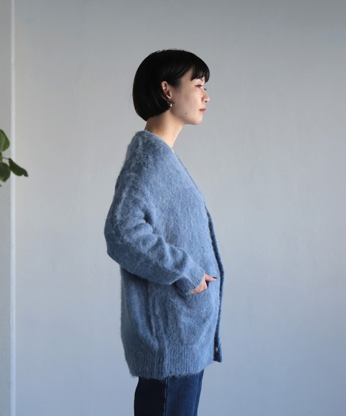 OWLEYE by domingo（アウルアイ バイドミンゴ）の「[ OWLEYE by domingo / アウルアイ ] モヘアウール ミドルカーディガン（カーディガン/ボレロ・レディース・ライトブルー/グレイッシュベージュ/ライトグレー/オレンジ・FREE）」の20枚目の写真