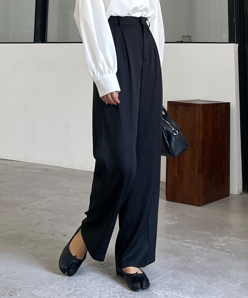 Louere(ルエレ)の「ダブルタックベーシックパンツ(その他パンツ・レディース・ブラック/ブラウン/アイボリー/モカ/ベージュ・LARGE/SMALL/MEDIUM/X-LARGE)」の15枚目の写真