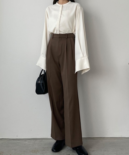 Louere(ルエレ)の「ダブルタックベーシックパンツ(その他パンツ・レディース・ブラック/ブラウン/アイボリー/モカ/ベージュ・LARGE/SMALL/MEDIUM/X-LARGE)」の10枚目の写真