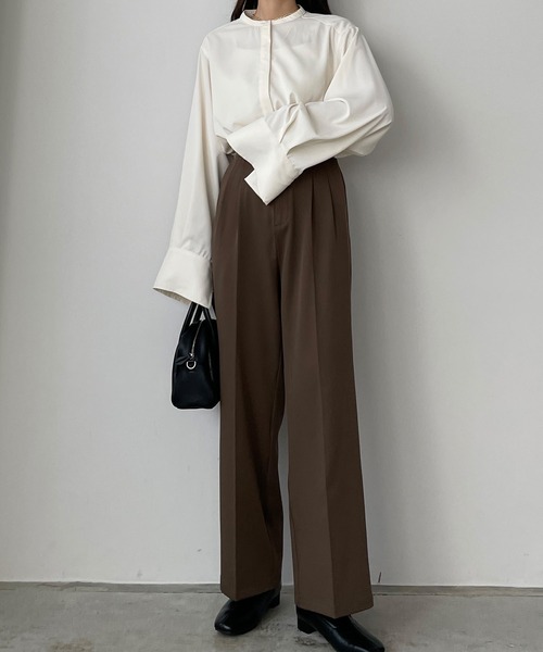 Louere(ルエレ)の「ダブルタックベーシックパンツ(その他パンツ・レディース・ブラック/ブラウン/アイボリー/モカ/ベージュ・LARGE/SMALL/MEDIUM/X-LARGE)」の11枚目の写真