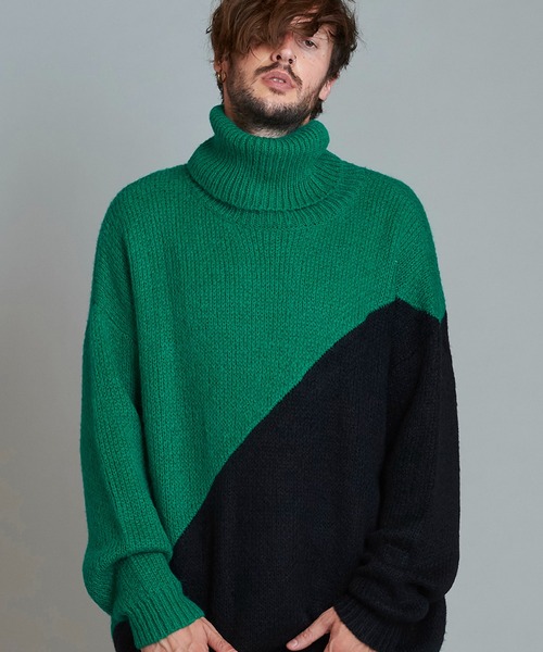 NO ID.(ノーアイディ)の「バイカラータートルネックPO(ニット/セーター・メンズ・ネイビー/ブラック/グリーン/イエロー・ONE SIZE)」の3枚目の写真