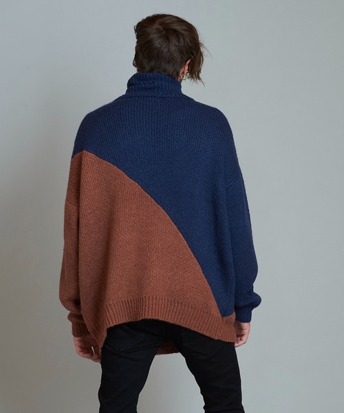 NO ID.(ノーアイディ)の「バイカラータートルネックPO(ニット/セーター・メンズ・ネイビー/ブラック/グリーン/イエロー・ONE SIZE)」の6枚目の写真