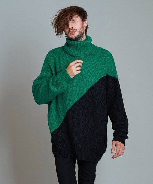 NO ID.（ノーアイディ）の「バイカラータートルネックPO（ニット