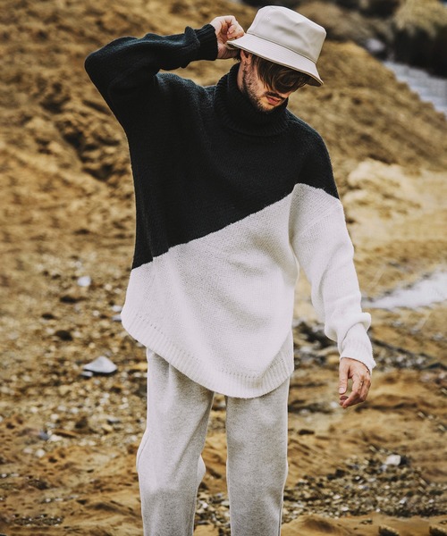 NO ID.(ノーアイディ)の「バイカラータートルネックPO(ニット/セーター・メンズ・ネイビー/ブラック/グリーン/イエロー・ONE SIZE)」の13枚目の写真