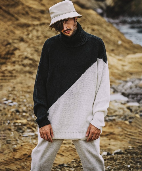 NO ID.(ノーアイディ)の「バイカラータートルネックPO(ニット/セーター・メンズ・ネイビー/ブラック/グリーン/イエロー・ONE SIZE)」の19枚目の写真
