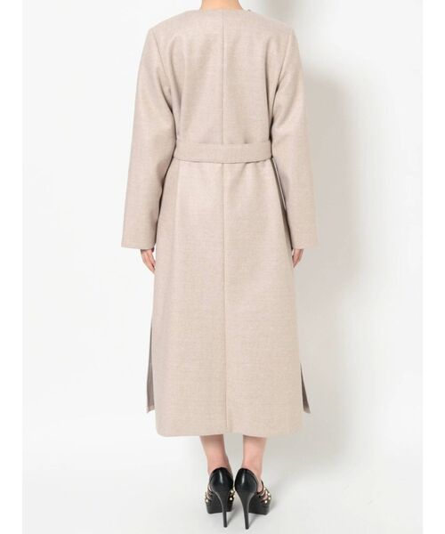 RESEXXY(リゼクシー)の「ノーカラーロングコート(ノーカラーコート・レディース・ブラック/ベージュ/アイボリー・FREE)」の18枚目の写真