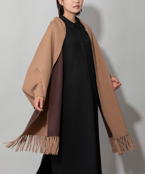 Munich(ミューニック)の「ダブルフェイスニットポンチョ(ストール/ショール・レディース・ブラック/グレー/ベージュ・FREE)」の8枚目の写真