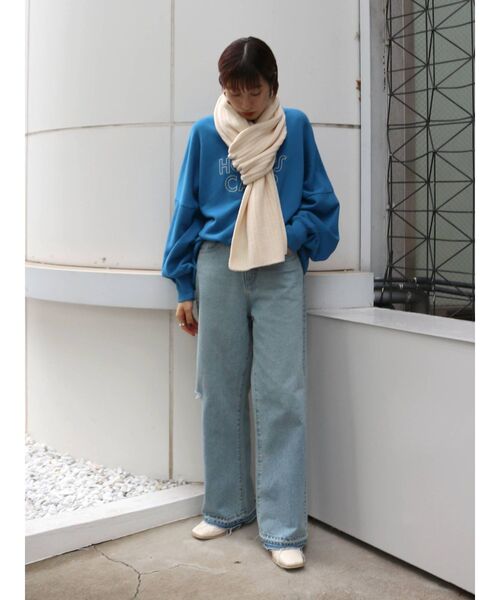 Ungrid(アングリッド)の「リブボリュームマフラー(マフラー・レディース・イエロー/アイボリー/チャコールグレー・FREE)」の11枚目の写真