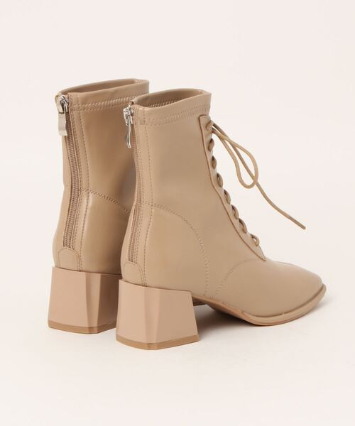 aimoha(アイモハ)の「ローヒール ショートブーツ(ブーツ・レディース・ベージュ/ブラック/オフホワイト・22.0cm/22.5cm/23.0cm/23.5cm/24.0cm/24.5cm)」の5枚目の写真