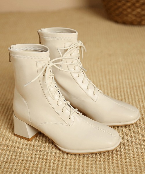 aimoha(アイモハ)の「ローヒール ショートブーツ(ブーツ・レディース・ベージュ/ブラック/オフホワイト・22.0cm/22.5cm/23.0cm/23.5cm/24.0cm/24.5cm)」の16枚目の写真