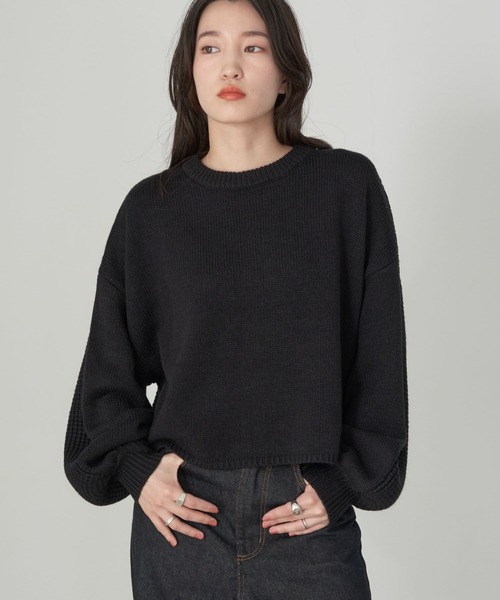 earth music&ecology（アースミュージックアンドエコロジー）の「ミドルゲージクルーニット（ニット/セーター・レディース・ブラック/ピンク/グリーン/アイボリー/ライトベージュ・FREE）」の2枚目の写真