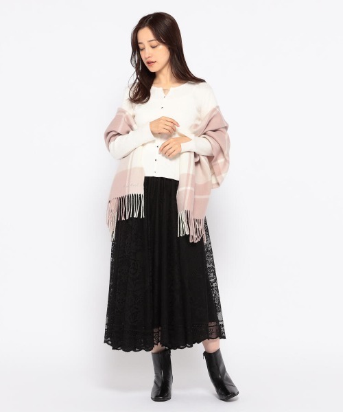 MISCH MASCH（ミッシュマッシュ）の「チェックマフラー（マフラー・レディース・ベビーピンク/グレイッシュベージュ/ライトブルー/ライトグレー・FREE）」の15枚目の写真