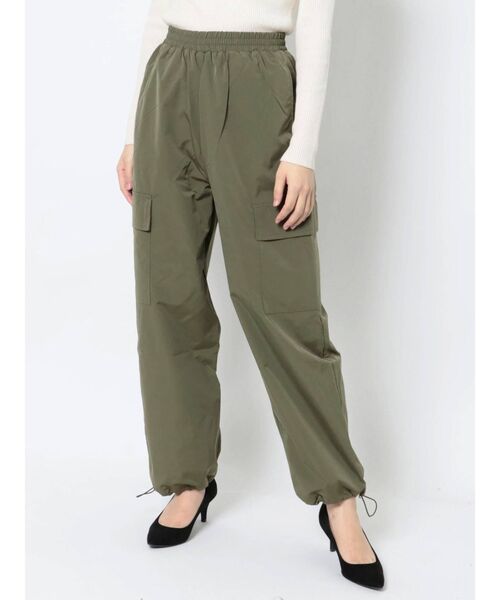 MURUA（ムルーア）の「ベネシャンカーゴパンツ（カーゴパンツ・レディース・アイボリー/ブラック/カーキ/ピンク/ベージュ/オレンジ・FREE）」の5枚目の写真