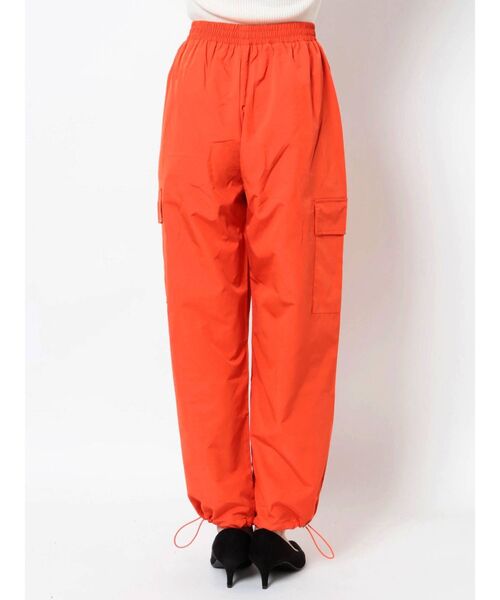 MURUA（ムルーア）の「ベネシャンカーゴパンツ（カーゴパンツ・レディース・アイボリー/ブラック/カーキ/ピンク/ベージュ/オレンジ・FREE）」の10枚目の写真