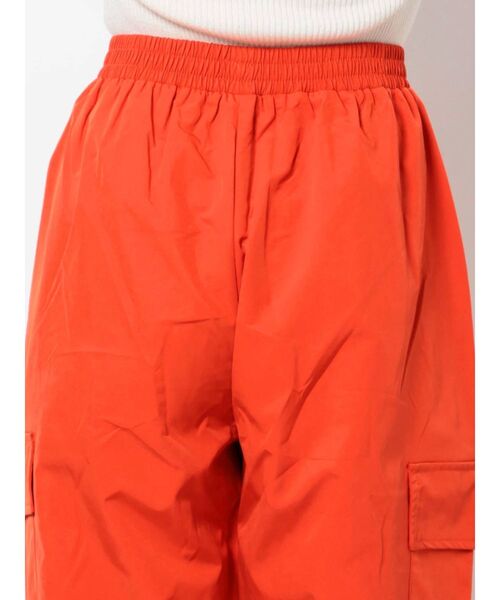 MURUA（ムルーア）の「ベネシャンカーゴパンツ（カーゴパンツ・レディース・アイボリー/ブラック/カーキ/ピンク/ベージュ/オレンジ・FREE）」の12枚目の写真