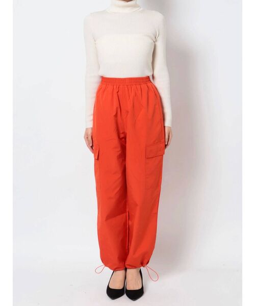 MURUA（ムルーア）の「ベネシャンカーゴパンツ（カーゴパンツ・レディース・アイボリー/ブラック/カーキ/ピンク/ベージュ/オレンジ・FREE）」の16枚目の写真