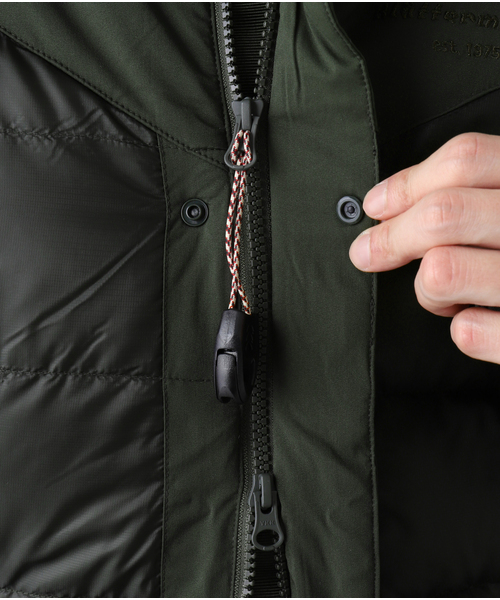 KLATTERMUSEN（クレッタルムーセン）の「【KLATTERMUSEN / クレッタルムーセン】OFF THE MOUNTAIN 32 Leviten（ダウンジャケット/コート・メンズ・ベージュ/グリーン・MEDIUM/LARGE）」の16枚目の写真