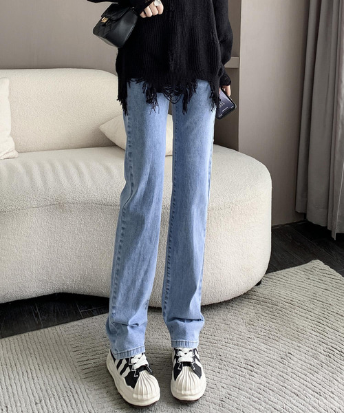 DAY CLOSET(デイ クローゼット)の「レディース バックゴム入りハイウエストストレートデニムパンツ(デニムパンツ・レディース・ライトブルー/ブラック/グレー・XS/S/M/L/XL/2XL)」の5枚目の写真