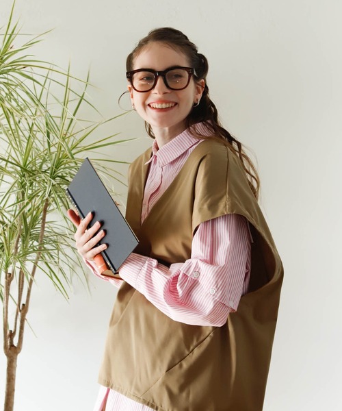 Birthday room（バースデイルーム）の「セミワイドフレーム伊達メガネ（メガネ・レディース・ブラック/ブラウン・FREE）」の5枚目の写真