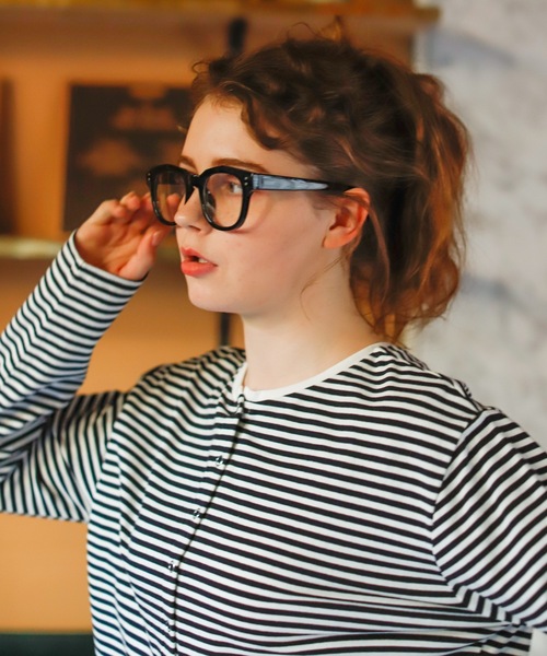 Birthday room（バースデイルーム）の「セミワイドフレーム伊達メガネ（メガネ・レディース・ブラック/ブラウン・FREE）」の16枚目の写真