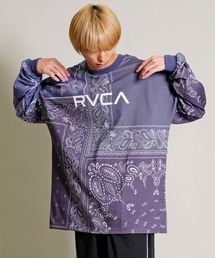 RVCA（ルーカ）の「RVCA/ルーカ オーバーサイズロンT 総柄/ペイズリー柄 バンダナ柄/クルーネック ロングスリーブTee BD041-059（Tシャツ/カットソー）」