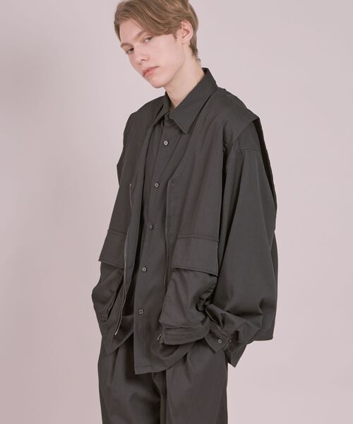 FFEIN(フェイン)の「【FFEIN(フェイン)】TR CARGO VEST / TR カーゴポケット ZIP ベスト(ベスト・メンズ・ライトグレー/チャコール/ブラック・MEDIUM/LARGE)」の9枚目の写真