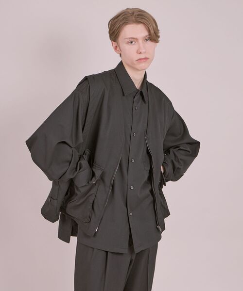 FFEIN(フェイン)の「【FFEIN(フェイン)】TR CARGO VEST / TR カーゴポケット ZIP ベスト(ベスト・メンズ・ライトグレー/チャコール/ブラック・MEDIUM/LARGE)」の10枚目の写真