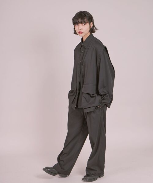 FFEIN(フェイン)の「【FFEIN(フェイン)】TR CARGO VEST / TR カーゴポケット ZIP ベスト(ベスト・メンズ・ライトグレー/チャコール/ブラック・MEDIUM/LARGE)」の15枚目の写真