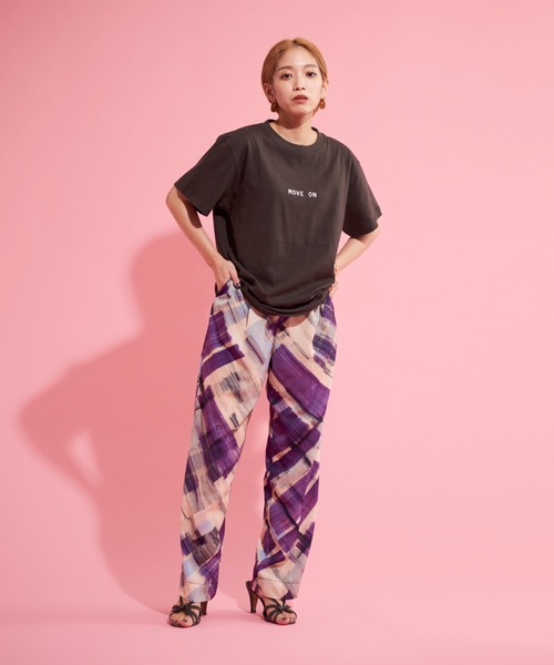 NOMINE(ノミネ)の「オリジナルロゴTシャツ(Tシャツ/カットソー・レディース・ホワイト/チャコールグレー/パープル/グレー/ホワイト系その他/レモンイエロー・フリー)」の14枚目の写真