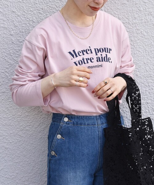 monmimi(モンミミ)の「【SHIPS any別注】MONMIMI:〈洗濯機可能〉 ロゴ プリント ロング TEE 23SS(Tシャツ/カットソー・レディース・ホワイト/ピンク/ベージュ・ONE SIZE)」の3枚目の写真