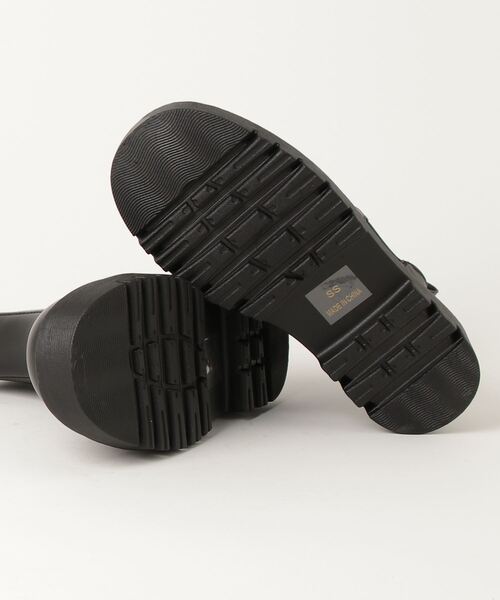 LibertyDoll（リバティードール）の「+5cm 軽量厚底 ユニセックス スクエアトゥトラックソールブーツ（ブーツ・レディース・ダークブラウン系1/ダークブラウン系2/アイボリー系1/ブラック系3/ダークブラウン系3/ホワイト系3/ホワイト系1/ホワイト系2/ブラック系1/アイボリー系3/アイボリー系2/ブラック系2/ブラック系4/ダークブラウン系4/アイボリー系4/ホワイト系4/ブラック系5/ブラック系6・42/SS/41/43/44/M/L/40/S/LL）」の20枚目の写真