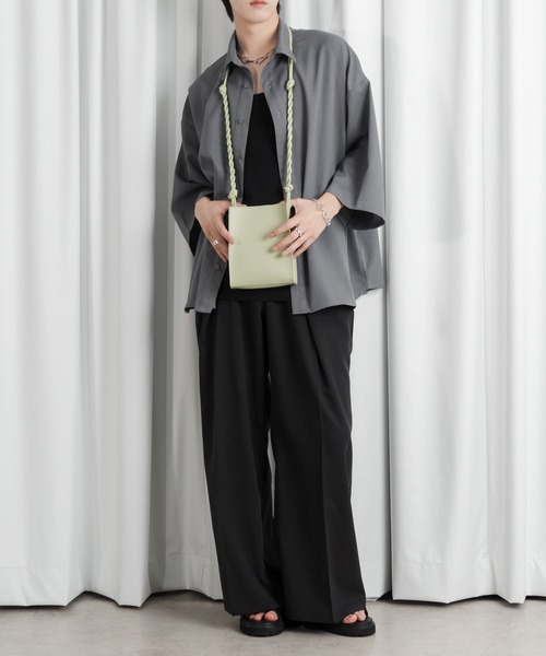 Adoon plain(アドーンプレーン)の「【Adoon plain】編み込みショルダーバッグ(ショルダーバッグ・メンズ・ライトグリーン/ブラック・FREE)」の16枚目の写真