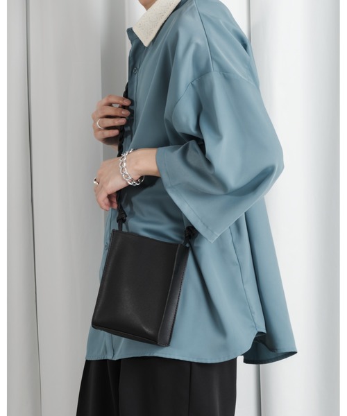 Adoon plain(アドーンプレーン)の「【Adoon plain】編み込みショルダーバッグ(ショルダーバッグ・メンズ・ライトグリーン/ブラック・FREE)」の7枚目の写真